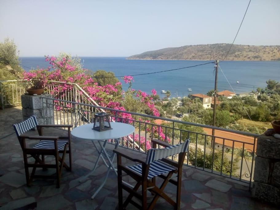 Kamares View Apartment Ageranos ภายนอก รูปภาพ